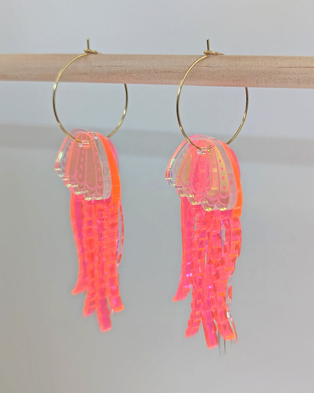 Jellyfish Earrings - Irisdescent/Fluro Pink